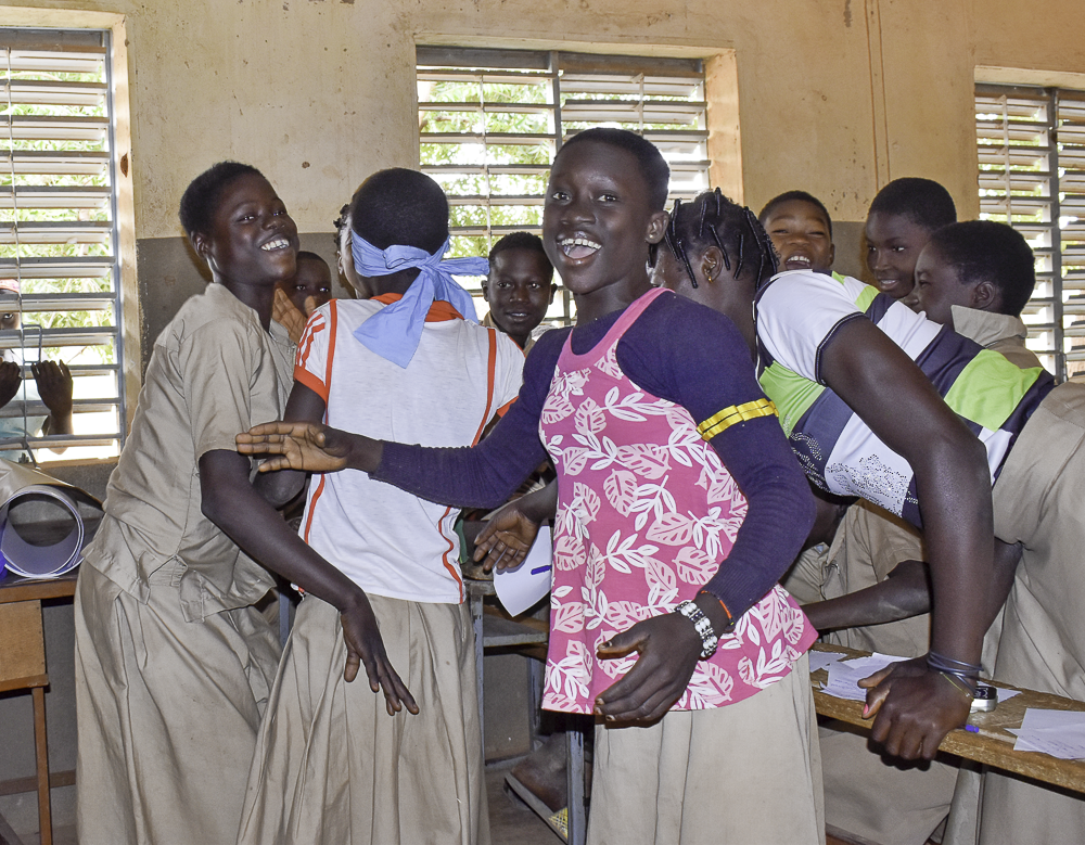 giochi-di-ruolo-in-burkina-faso-per-formare-alla-pace