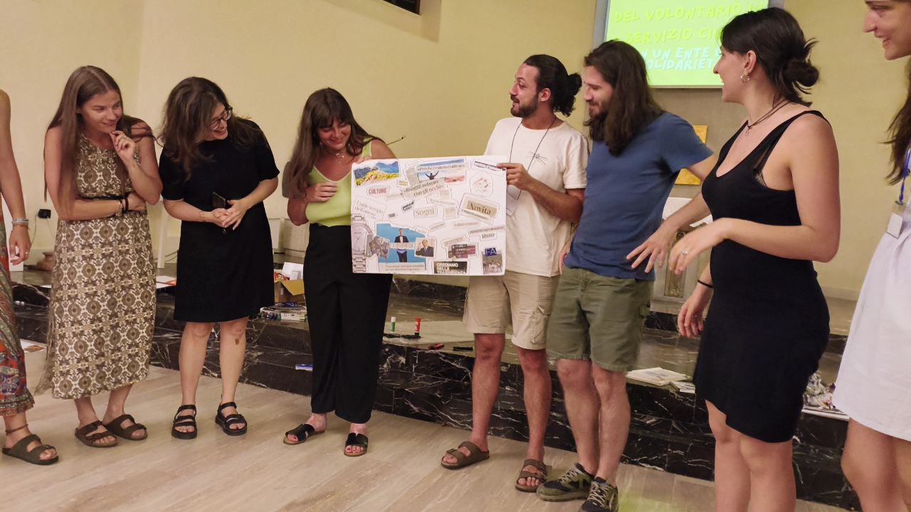 a-verona-la-formazione-di-52-caschi-bianchi